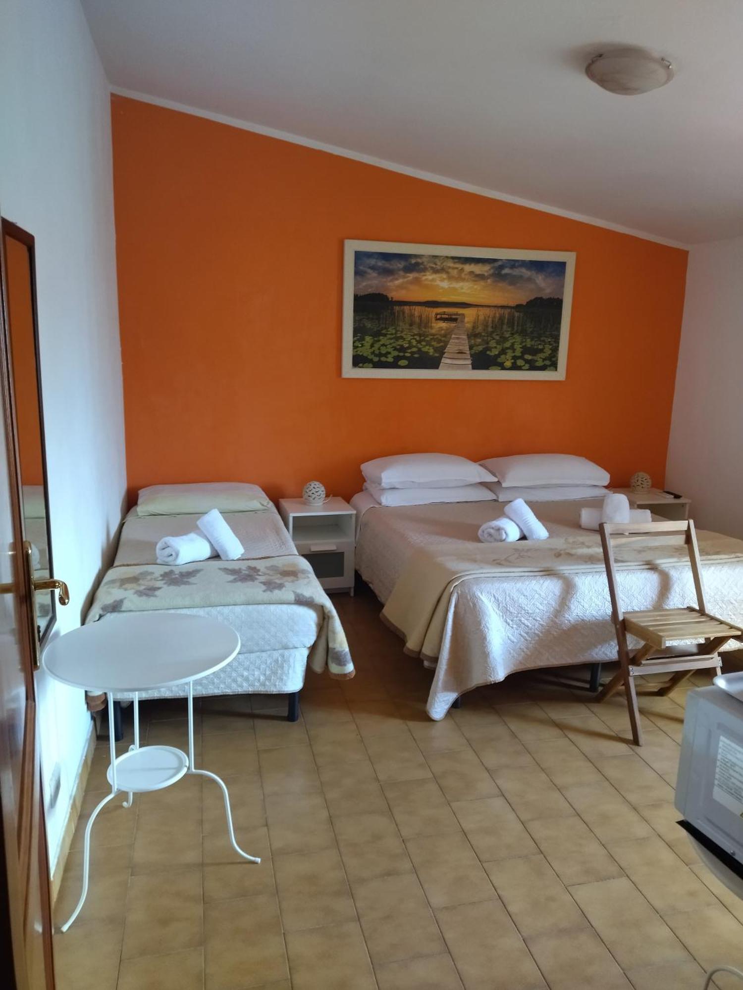 B&B La Pace Ardea Exterior foto